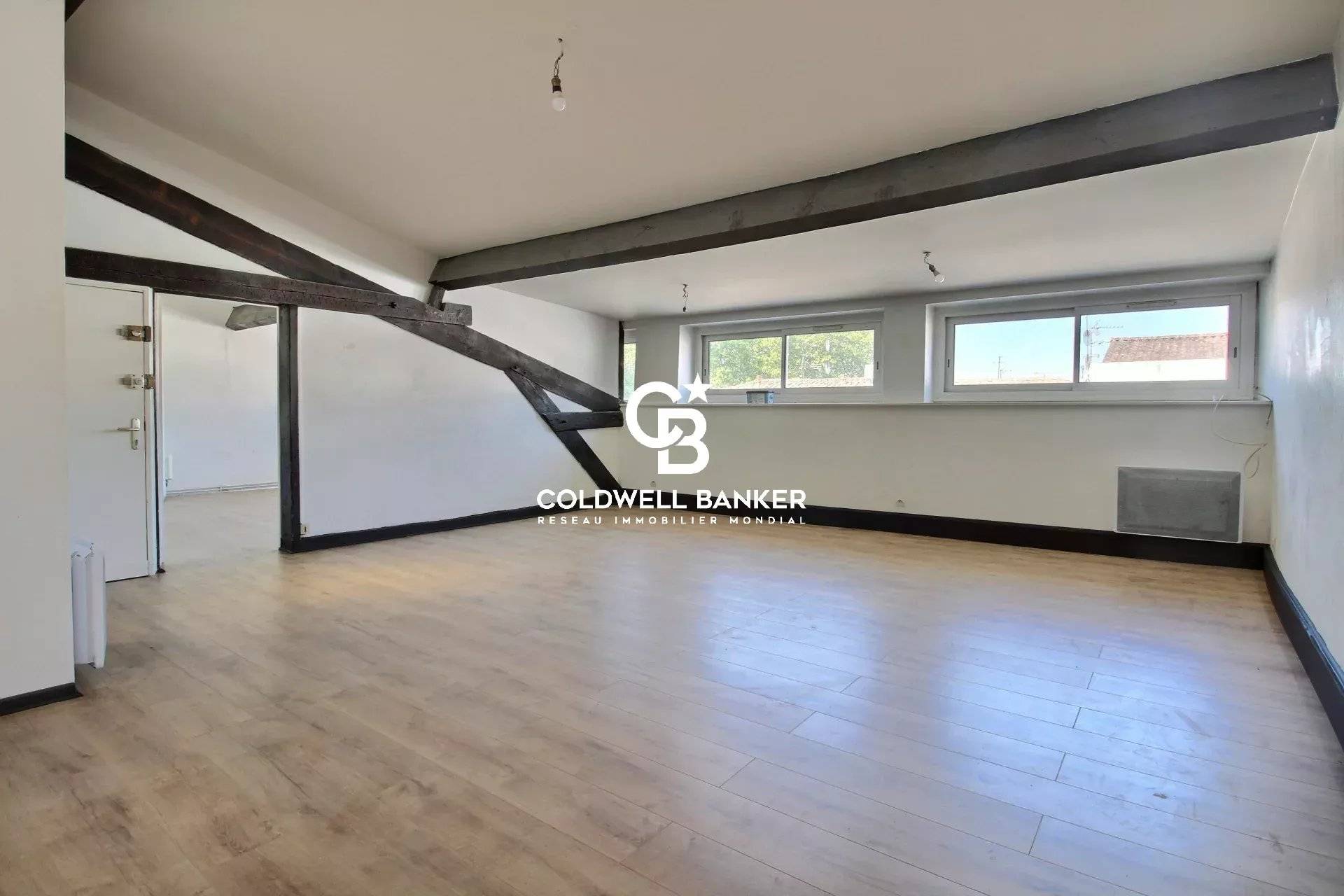 Immeuble à vendre à Bordeaux – 5 appartements, deux jardins, aucun travaux à prévoir