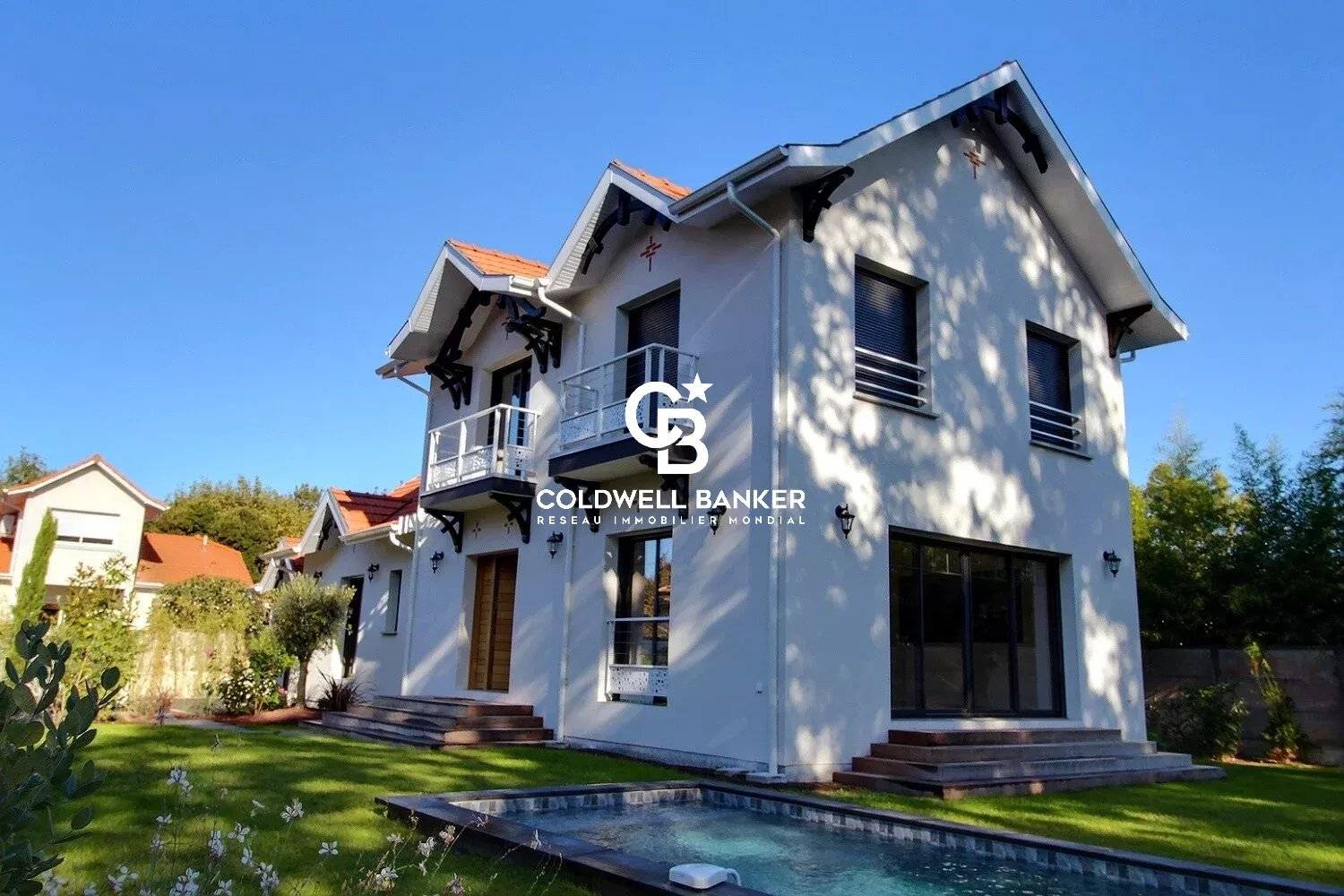 Maison à vendre à Andernos-les-Bains – villa contemporaine neuve de 145 m² avec piscine dans le quartier Mauret