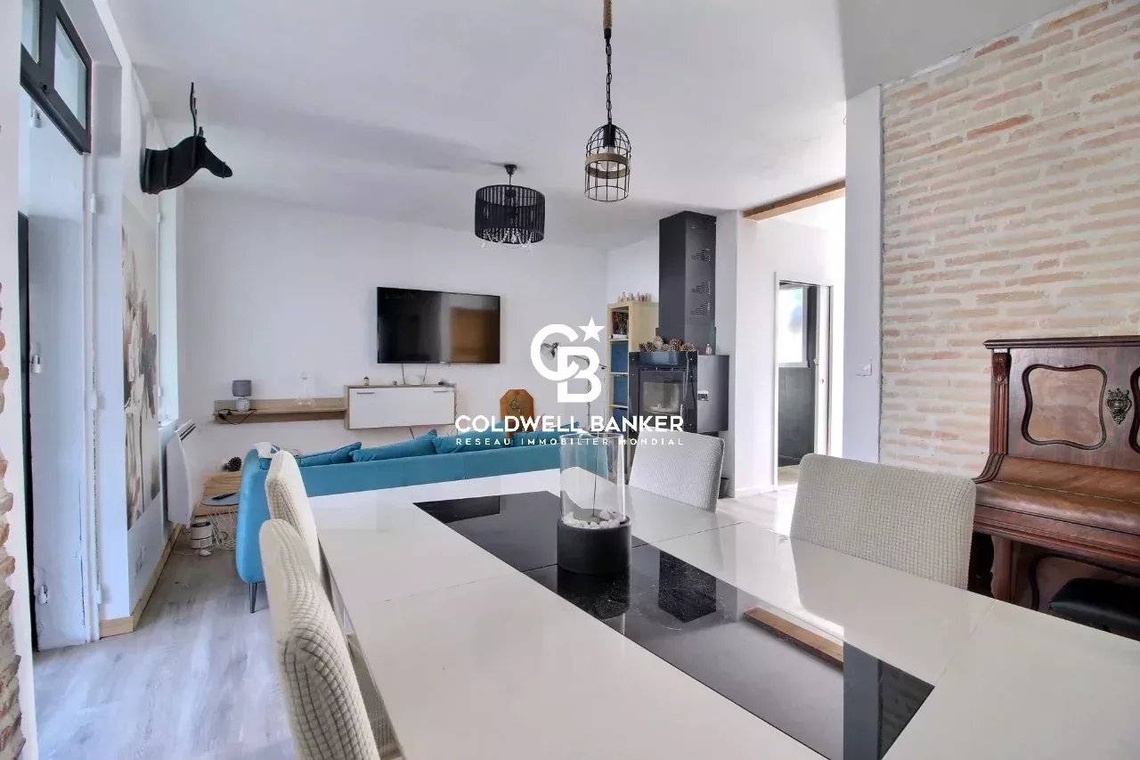 Maison à vendre à Biscarrosse – rénovée avec 3 chambres, jardin au calme et parkings