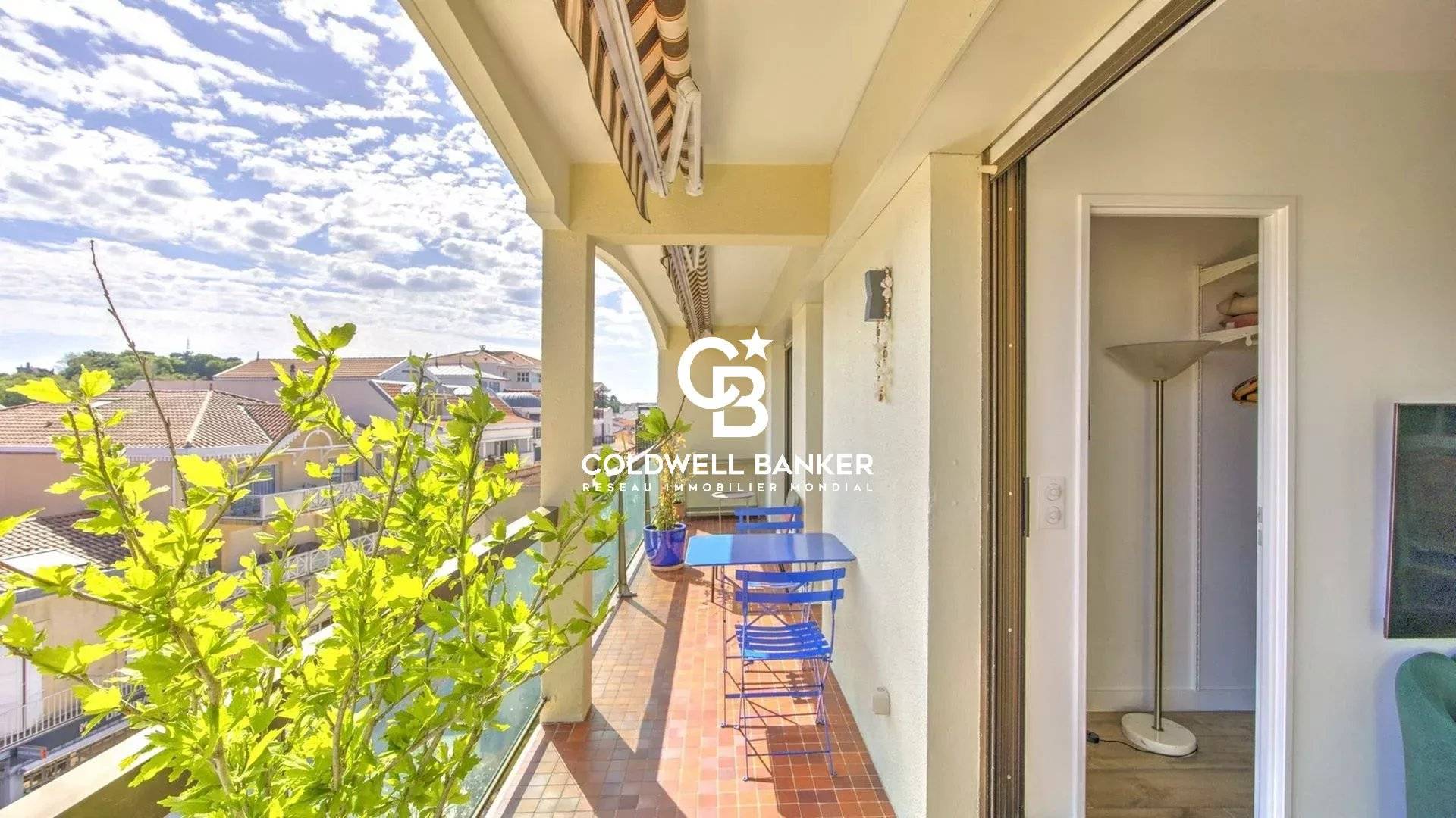 Appartement à vendre Arcachon Centre - vue sur le Bassin et terrasse plein sud