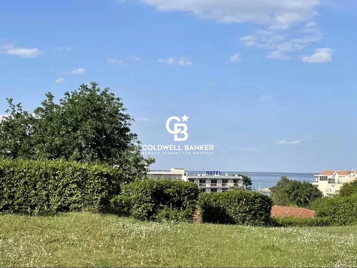 Appartement à vendre Arcachon – studio rénové avec terrasse et aperçu Bassin, plage à pied