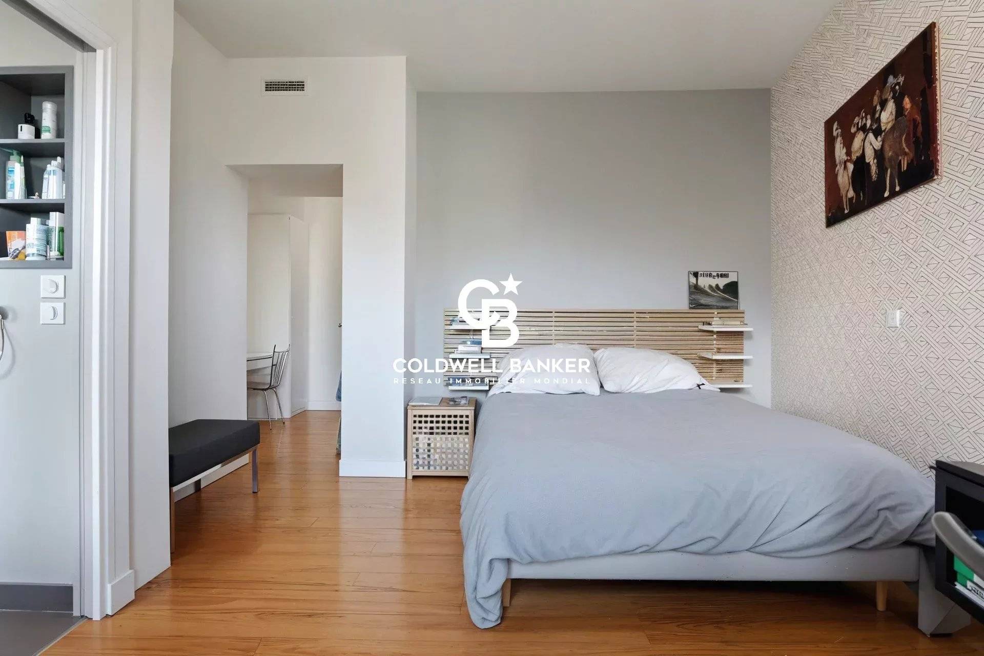 Maison à vendre au Bouscat – 3 chambres, piscine, cachet ancien et prestations contemporaines