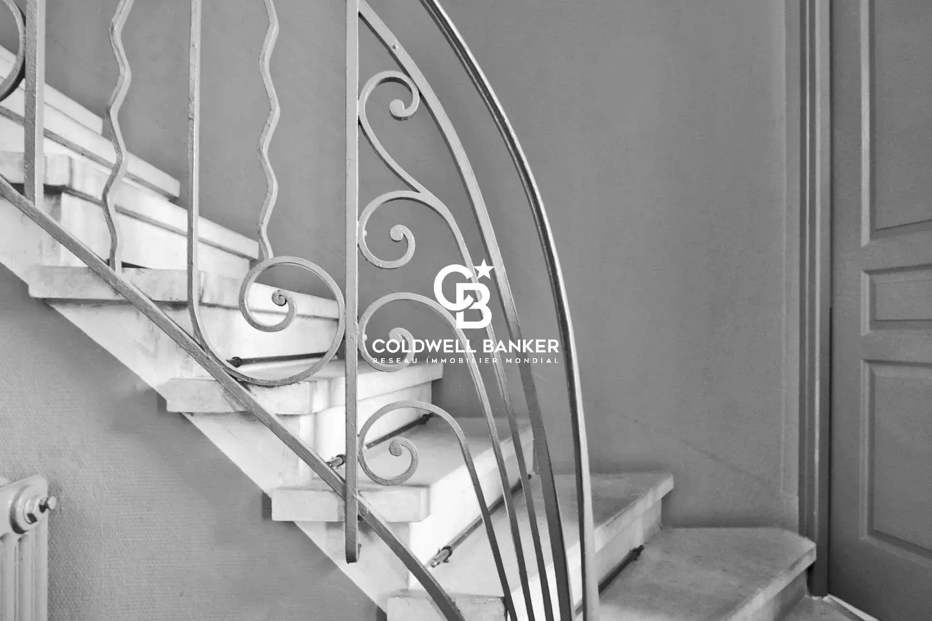 Maison à vendre au Bouscat – 3 chambres, piscine, cachet ancien et prestations contemporaines