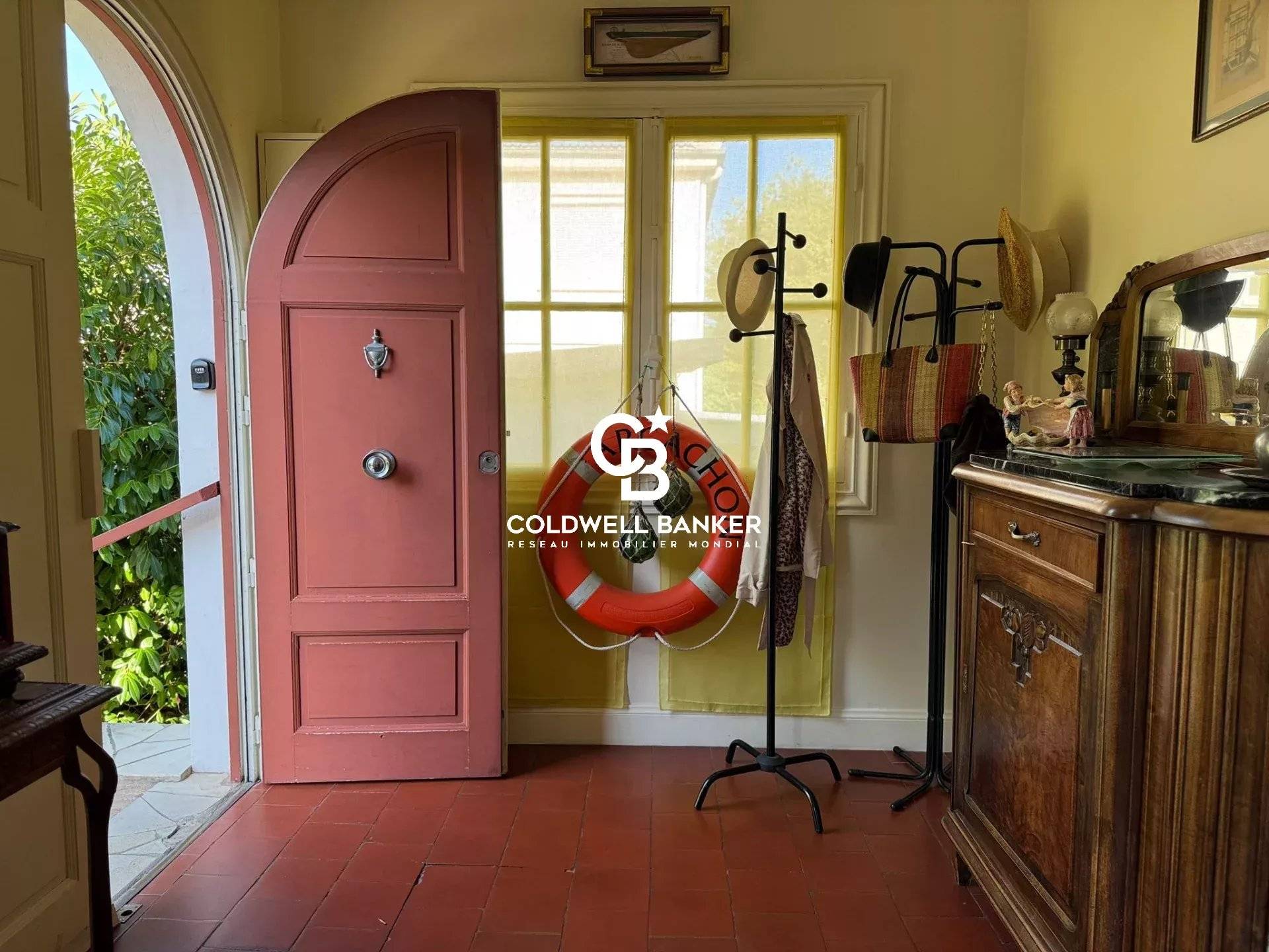 Maison à vendre à Arcachon – basco-landaise, 4 chambres, proche commerces et terrain piscinable