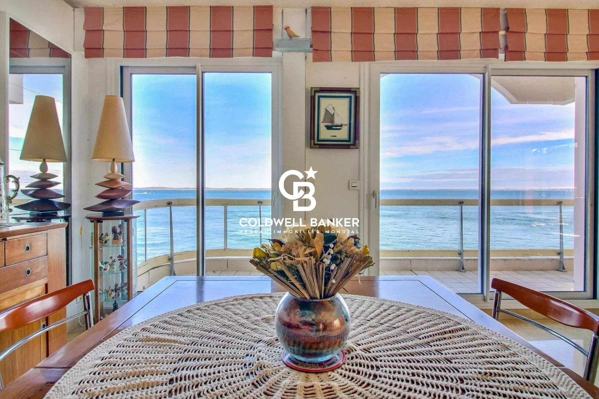 Appartement à vendre Arcachon – 115 m² en première ligne avec vue panoramique sur le Bassin et terrasses