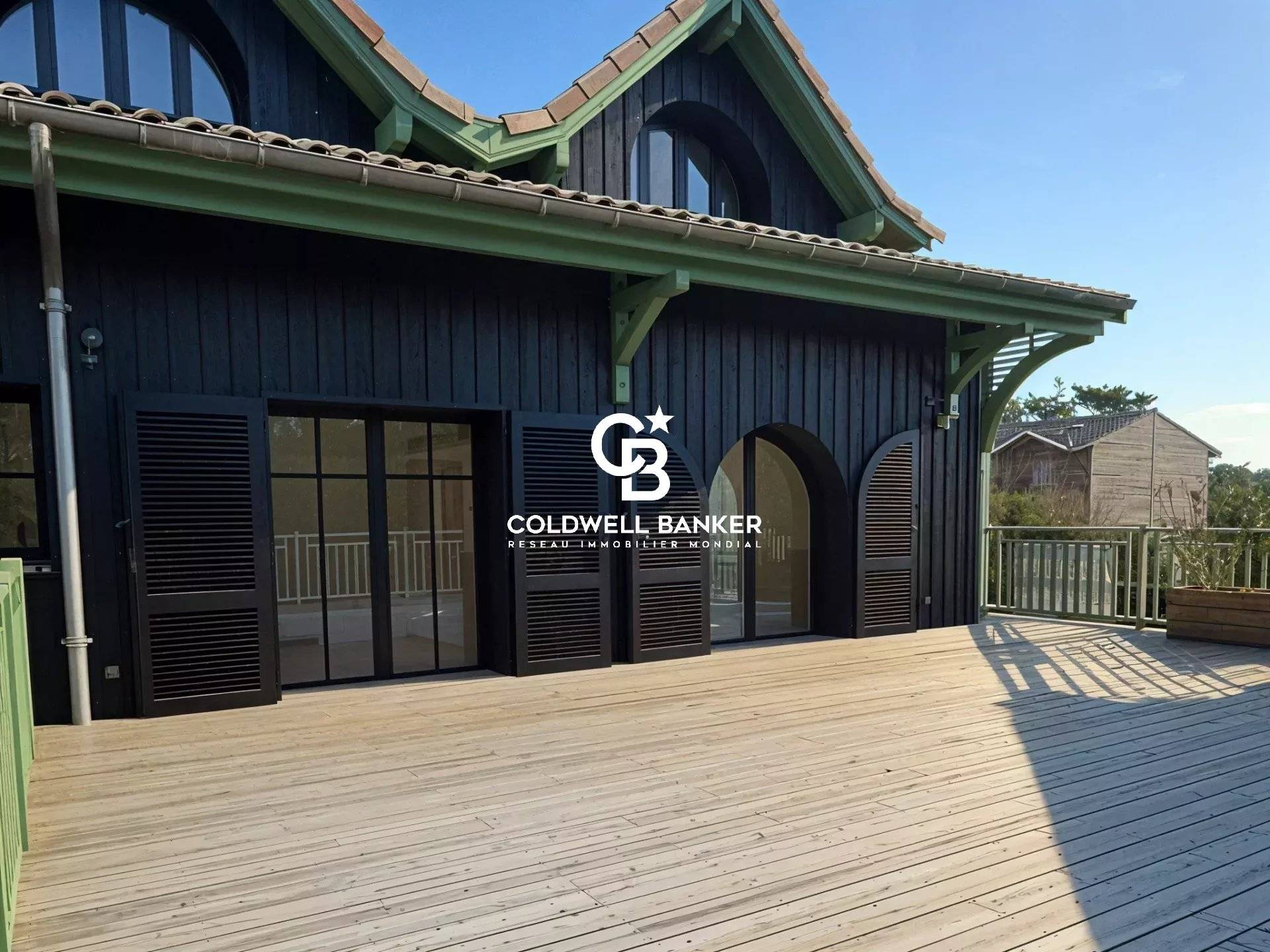 Appartement à vendre au Cap Ferret – duplex T4 neuf avec grande terrasse et prestations haut de gamme