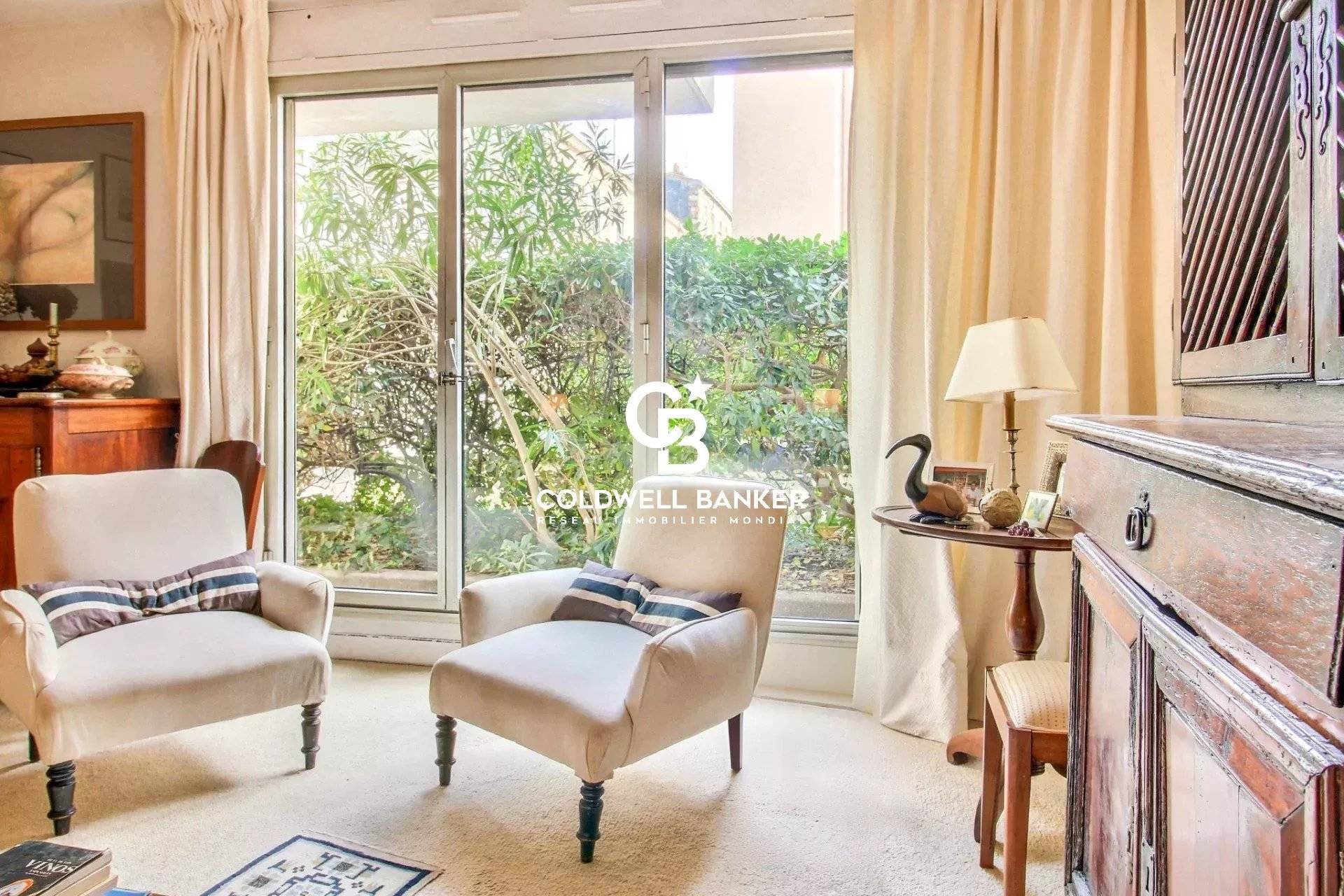 Appartement à vendre à Bordeaux Chartrons - 3 pièces au calme