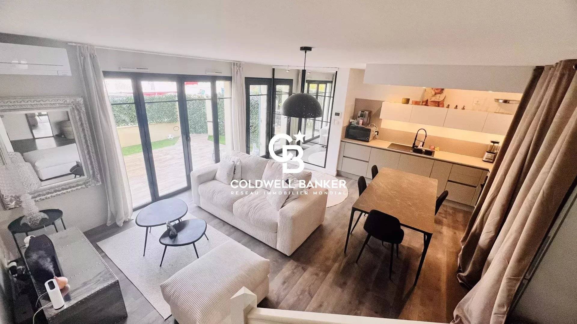 Appartement à vendre Arcachon – T3 rénové avec terrasse proche plage et commerces