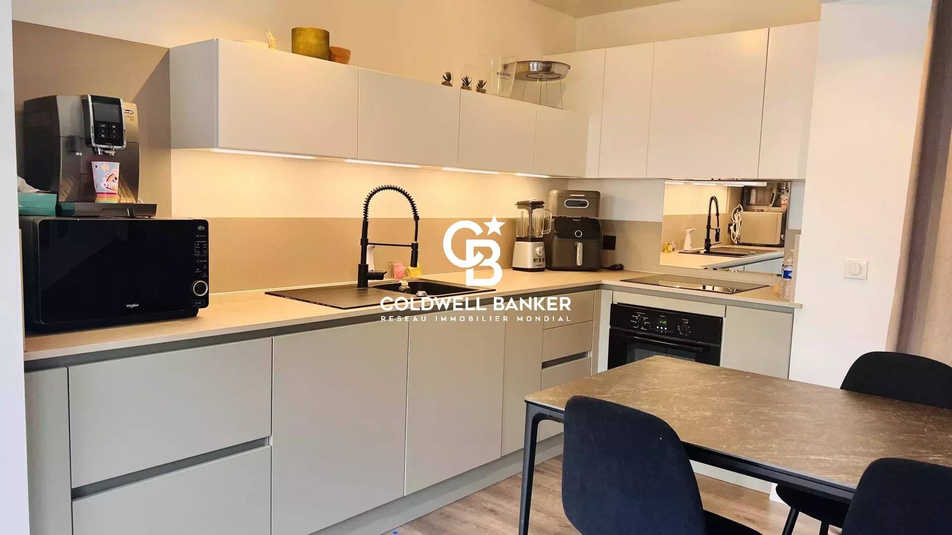 Appartement à vendre Arcachon – T3 rénové avec terrasse proche plage et commerces