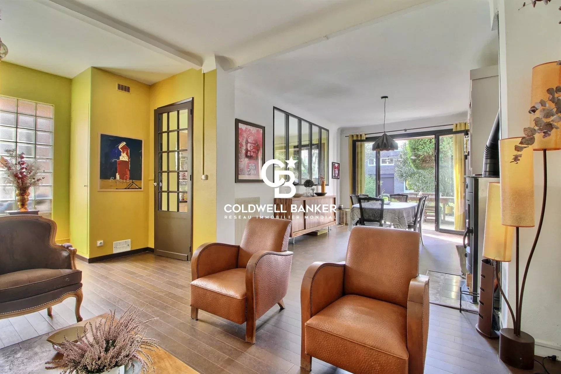 Maison à vendre Bordeaux Chartrons - maison familiale avec jardin, dépendance aménagée et garage