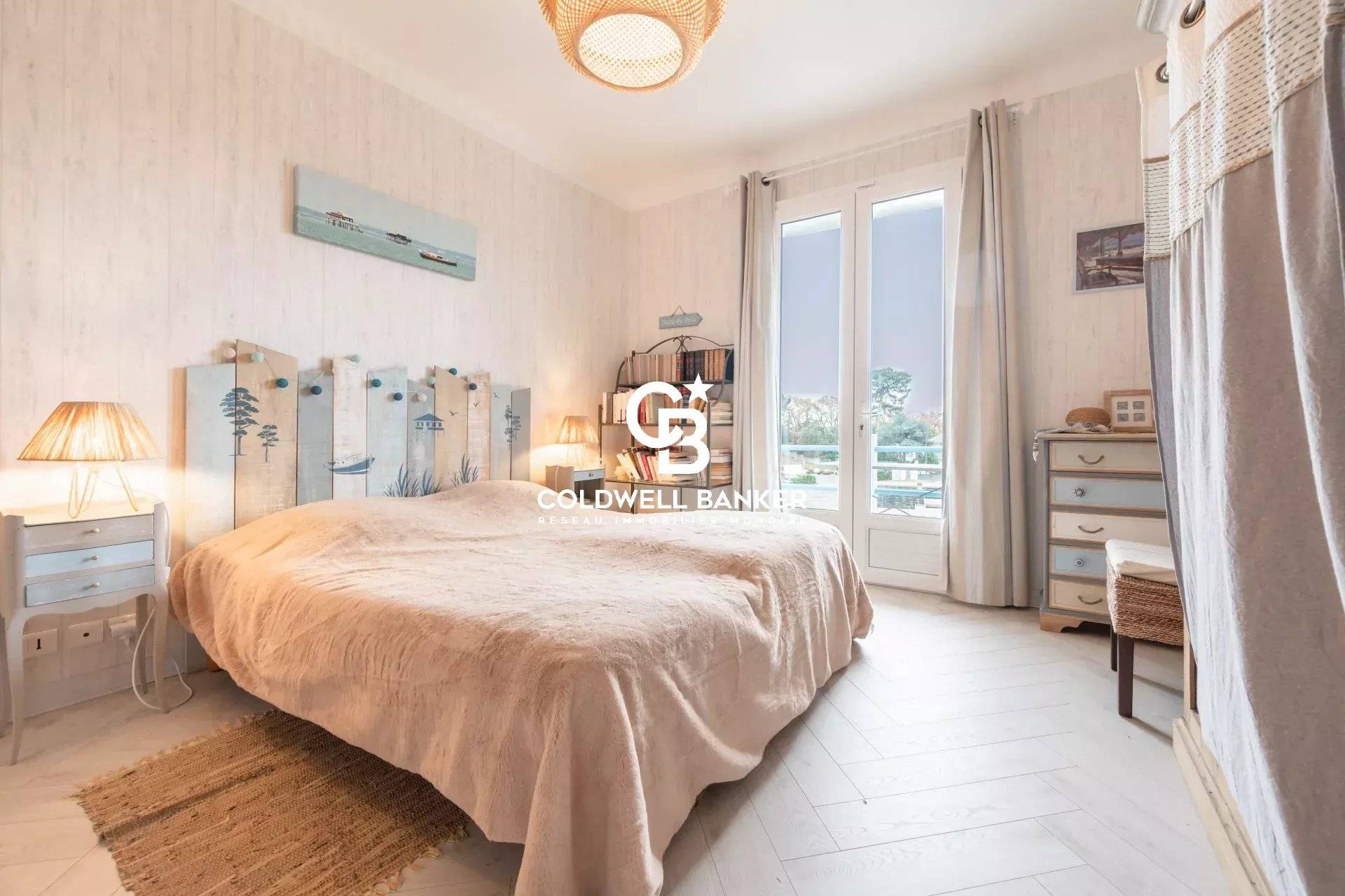 Appartement à vendre Arcachon - T4 lumineux avec jardin, secteur résidentiel recherché et stationnements