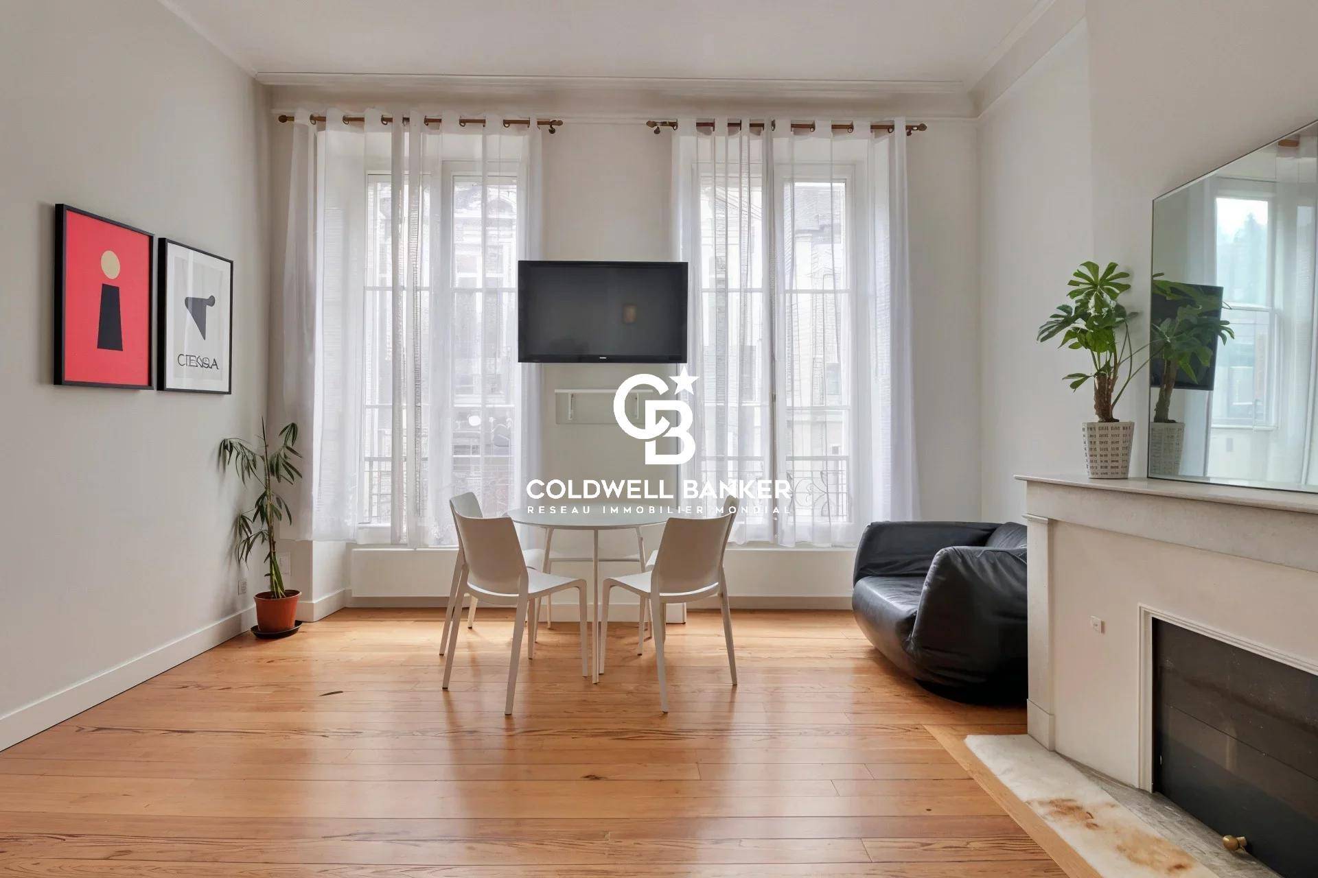 Appartement à vendre à Bordeaux – modulable, charme de l’ancien proche Jardin Public