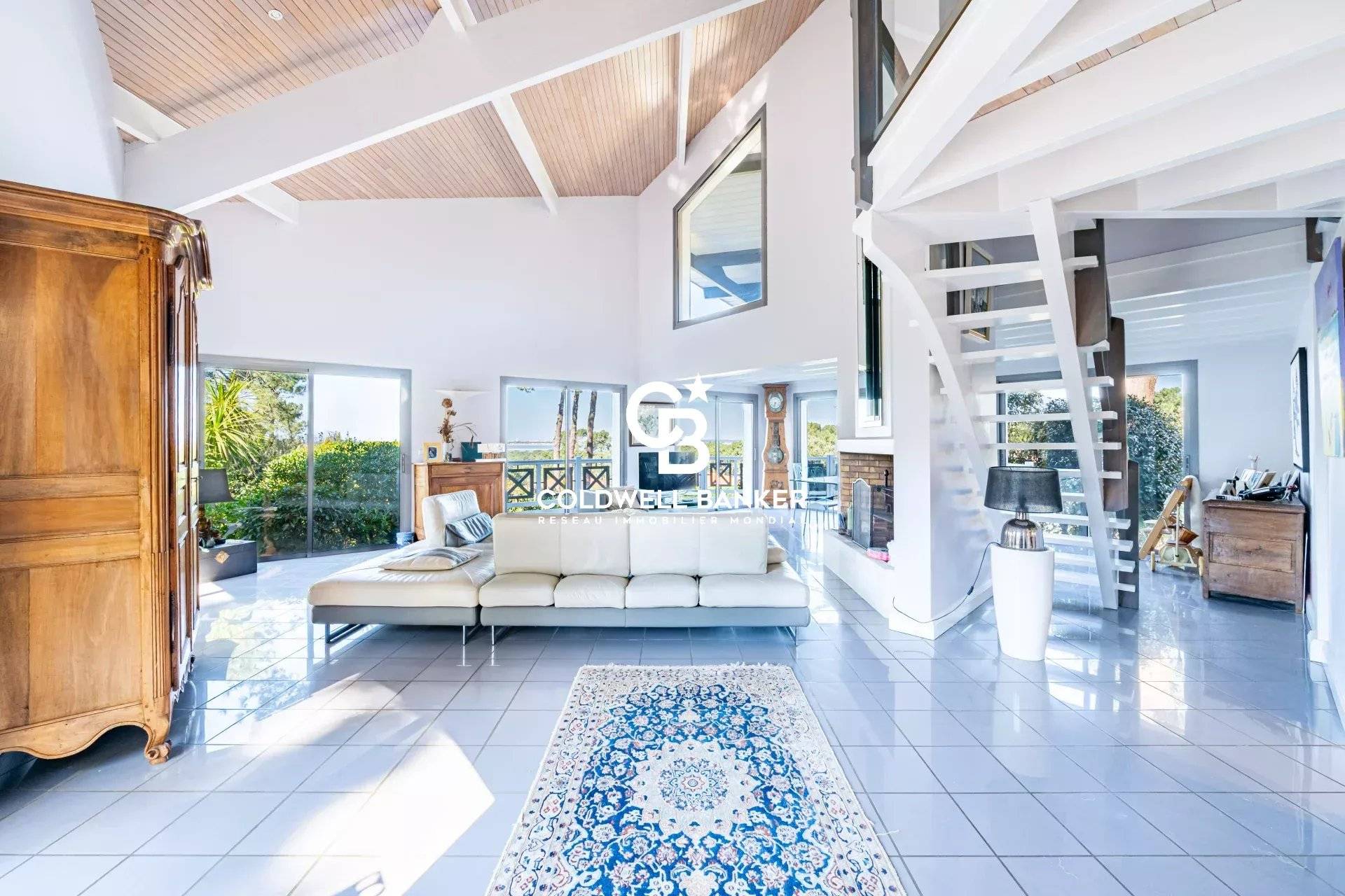 Maison à vendre Arcachon Le Moulleau - villa d’architecte vue bassin 4 chambres piscine