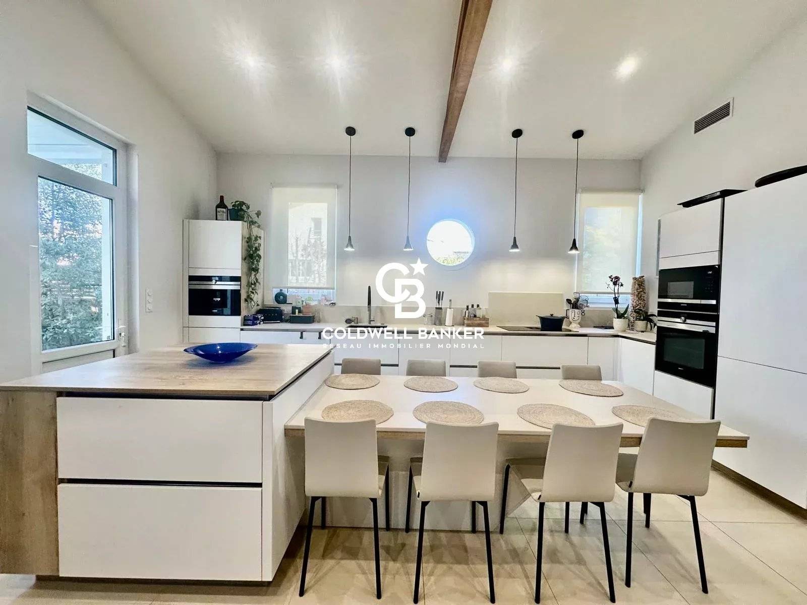 Maison à vendre Andernos-les-Bains quartier du Mauret - rénovation récente, studio indépendant