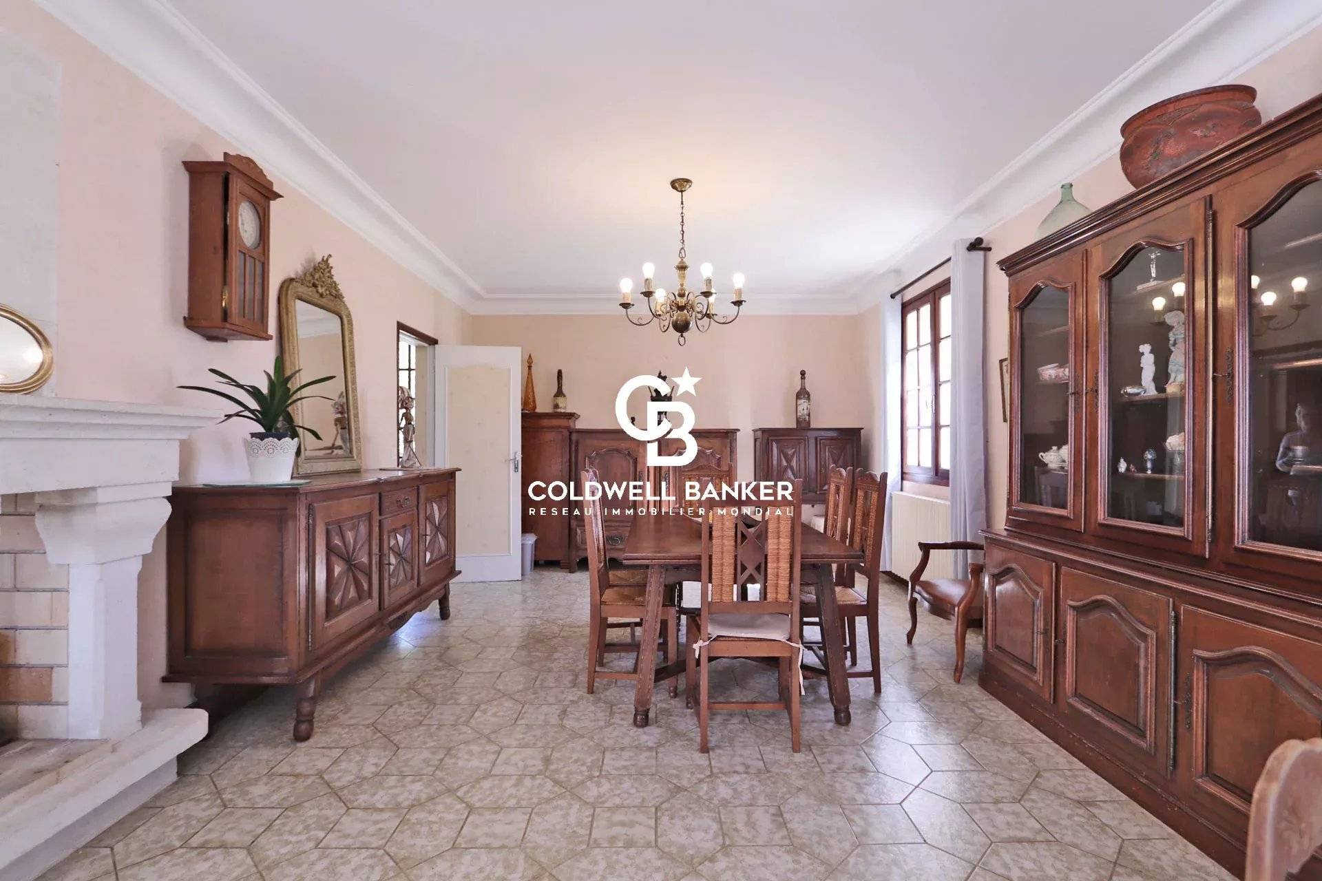 Maison à vendre Bergerac - maison périgourdine 5 chambres terrain 3 hectares source