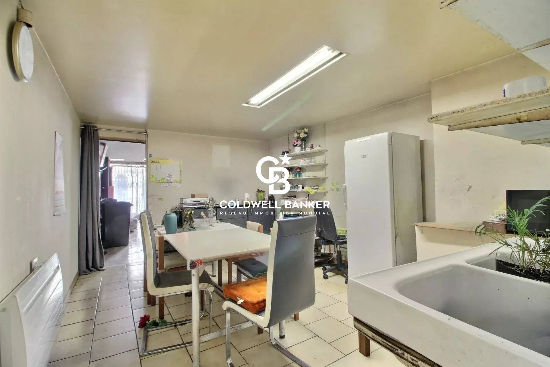 Maison à vendre Bordeaux - immeuble pierre double destination commerce habitation terrasse quartier victoire