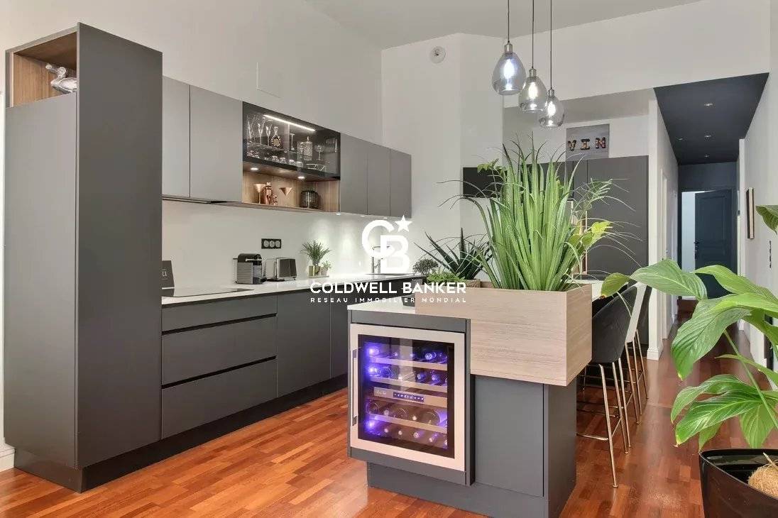 Appartement à vendre Bordeaux Chartrons - rénovation haut de gamme, au calme, 2 chambres