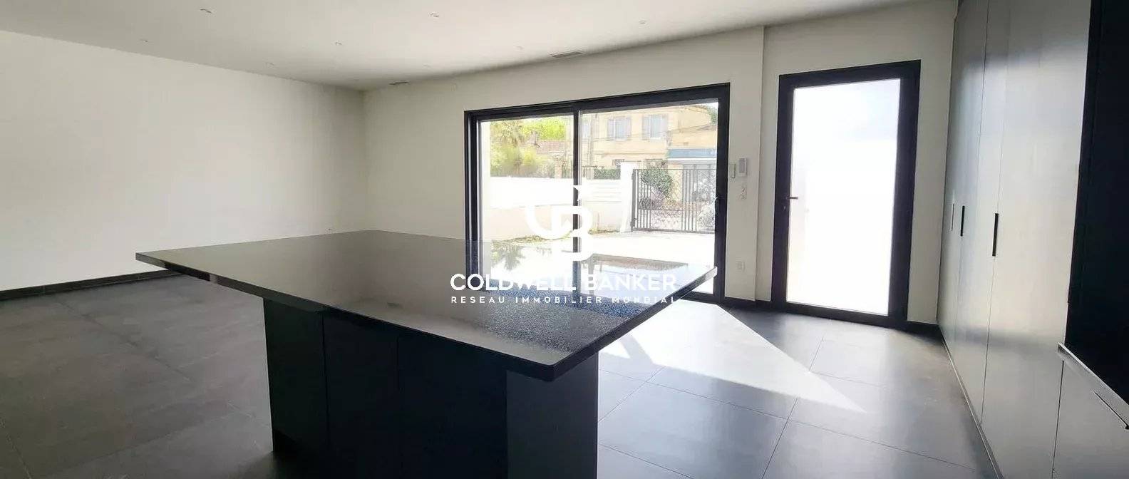 Maison à vendre Bègles - contemporaine plain-pied récente avec 2 suites et terrasses