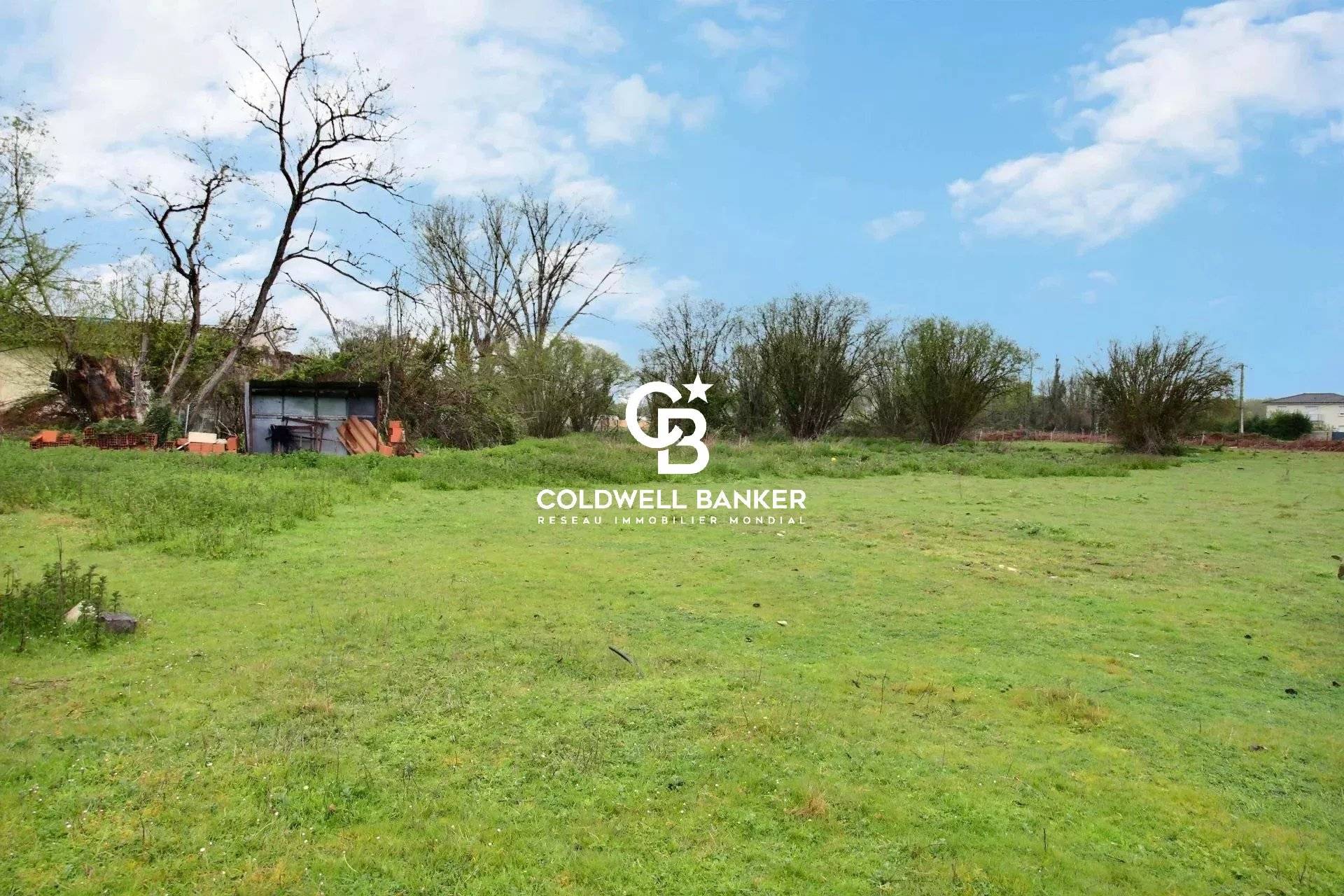 Terrain à vendre Ambarès-et-Lagrave - terrain constructible 616 m² libre constructeur