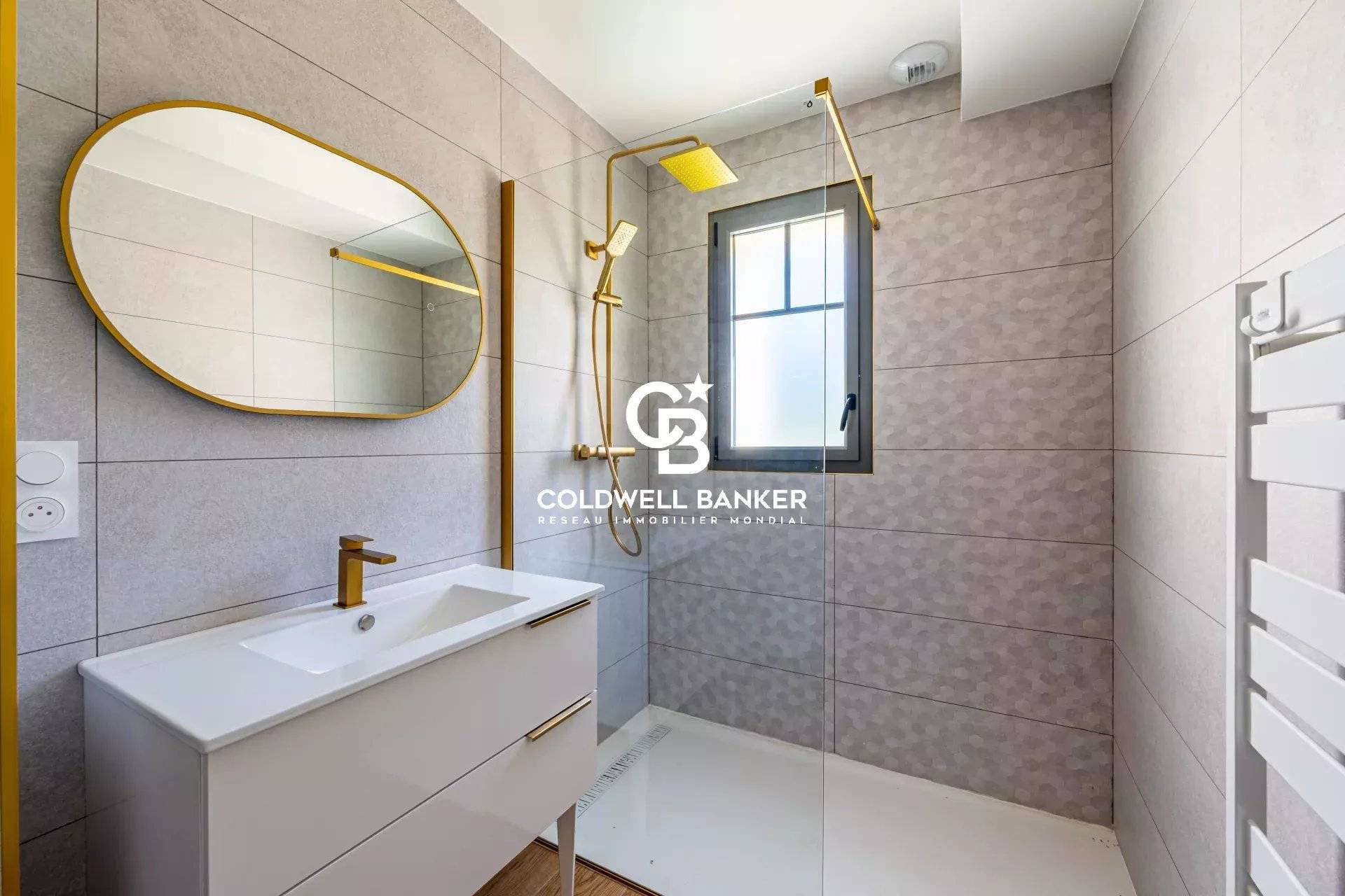 Maison à vendre Arcachon - villa rénovée proche plage Pereire avec piscine et garage