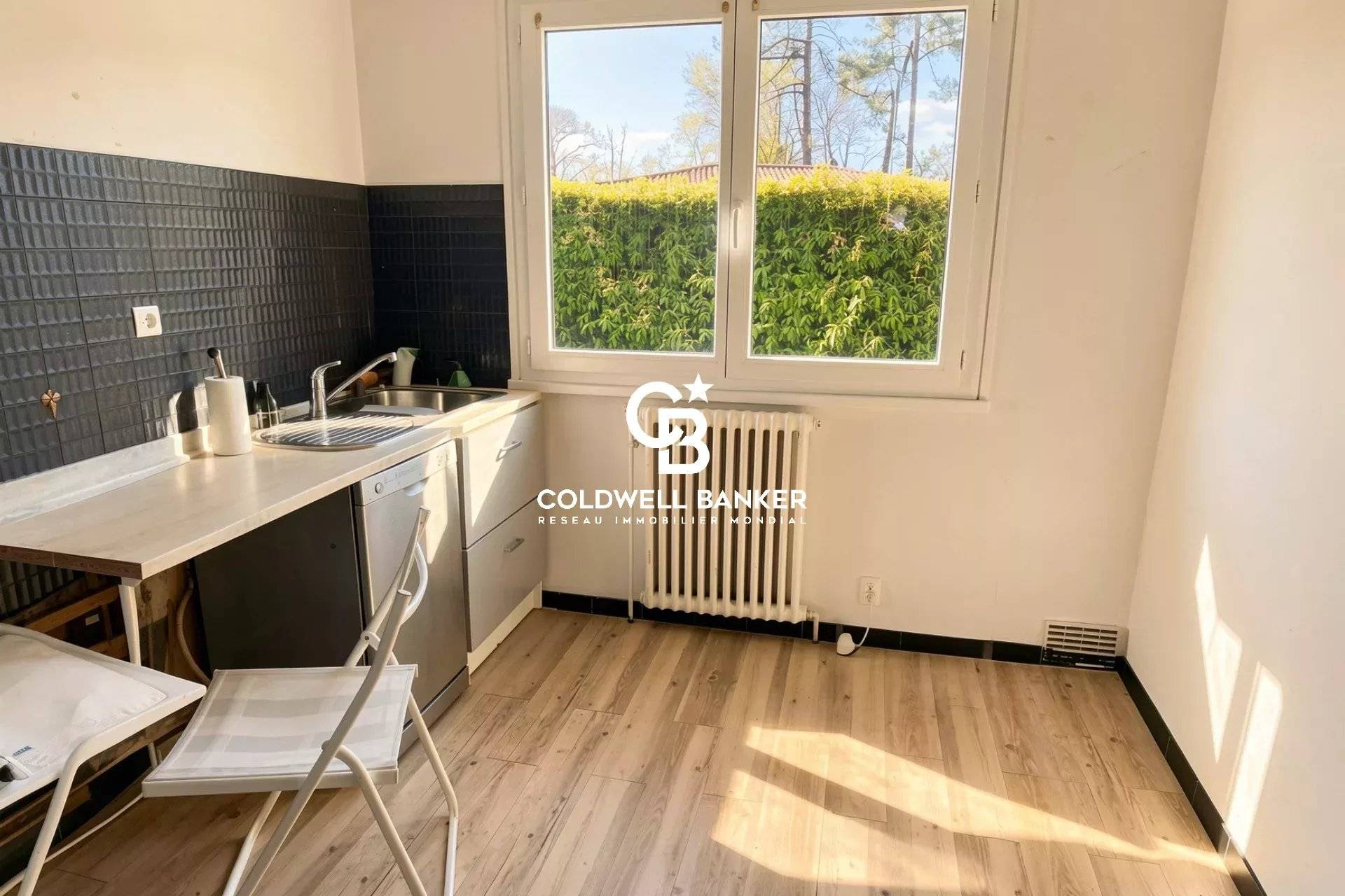 Appartement à vendre Arès - T3 rez-de-jardin avec terrasse et garage