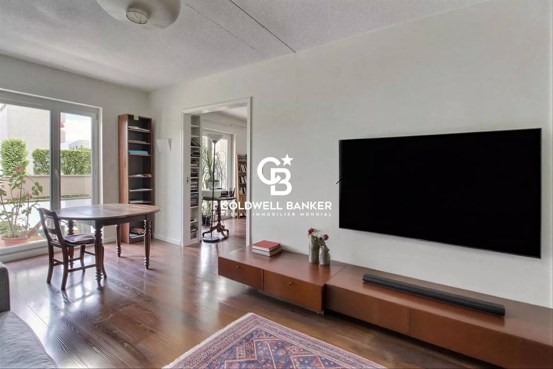 Appartement à vendre Le Bouscat - T3 traversant avec balcons et deux parkings