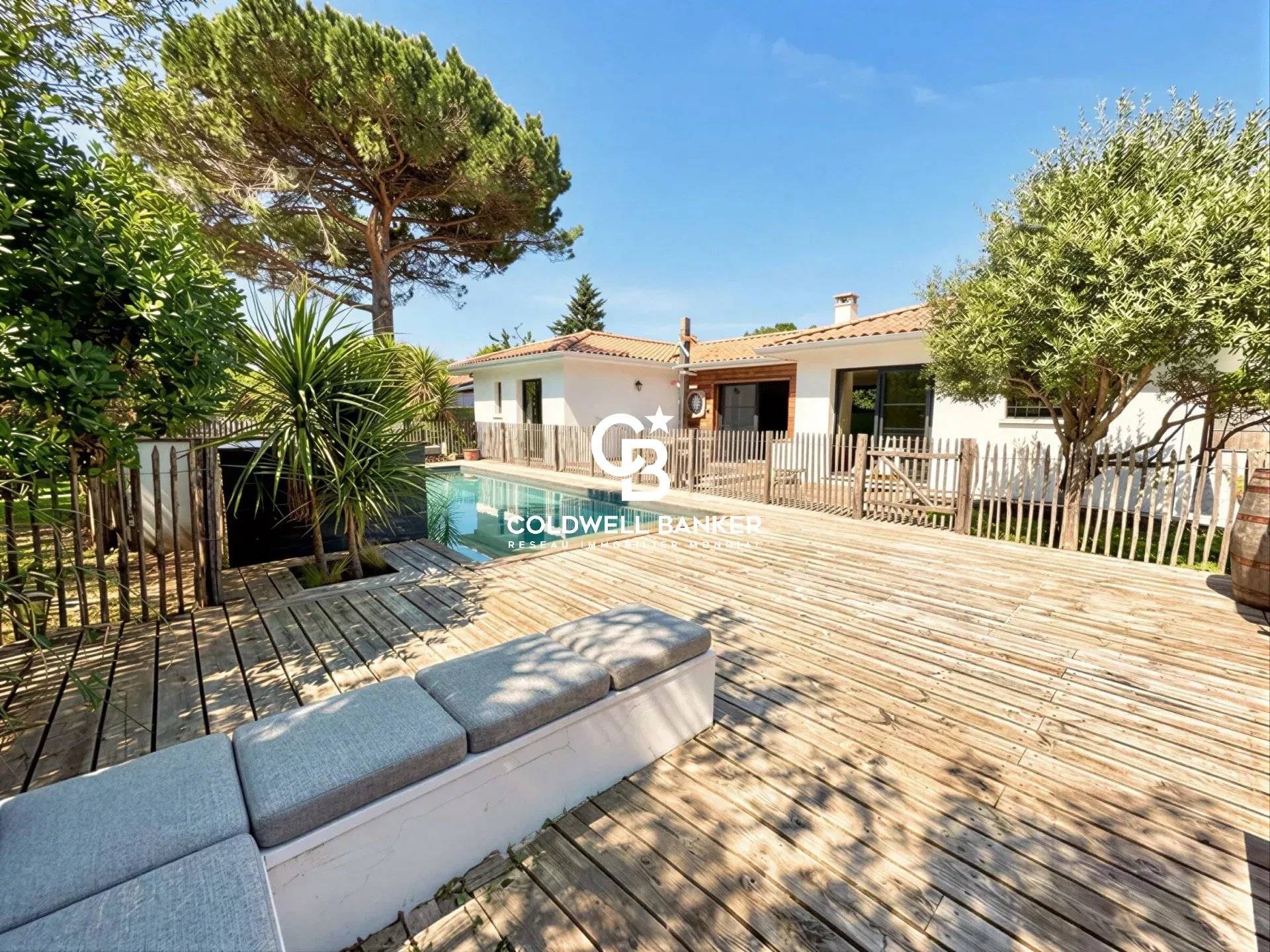 Maison à vendre Lège-Cap-Ferret - contemporaine de plain-pied, 4 chambres, avec piscine