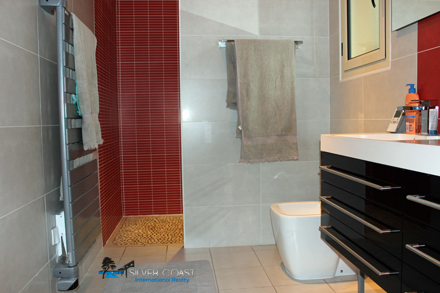 villa contemporaine salle de bain neuve arcachon