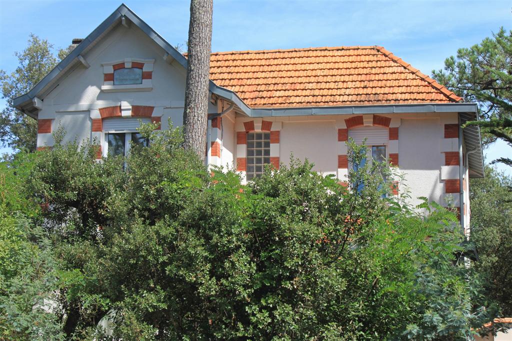 achat villa arcachonnaise 4 chambres avec piscine Pyla sur mer