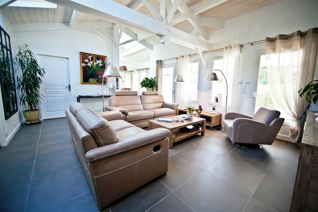 grand salon maison ossature bois