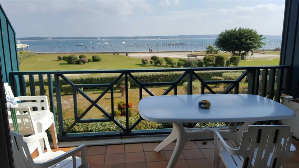 terrasse avec vue bassin cap ferret