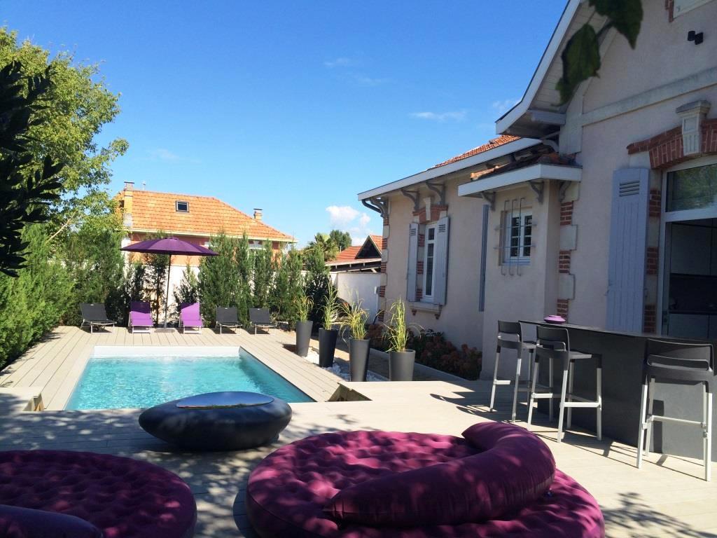 maison avec piscine centre teste de buch