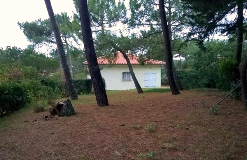 villa à démolir sur le bassin