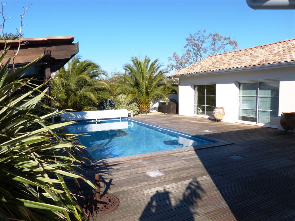 biens immobiliers de prestige à la vente Gujan Mestras 