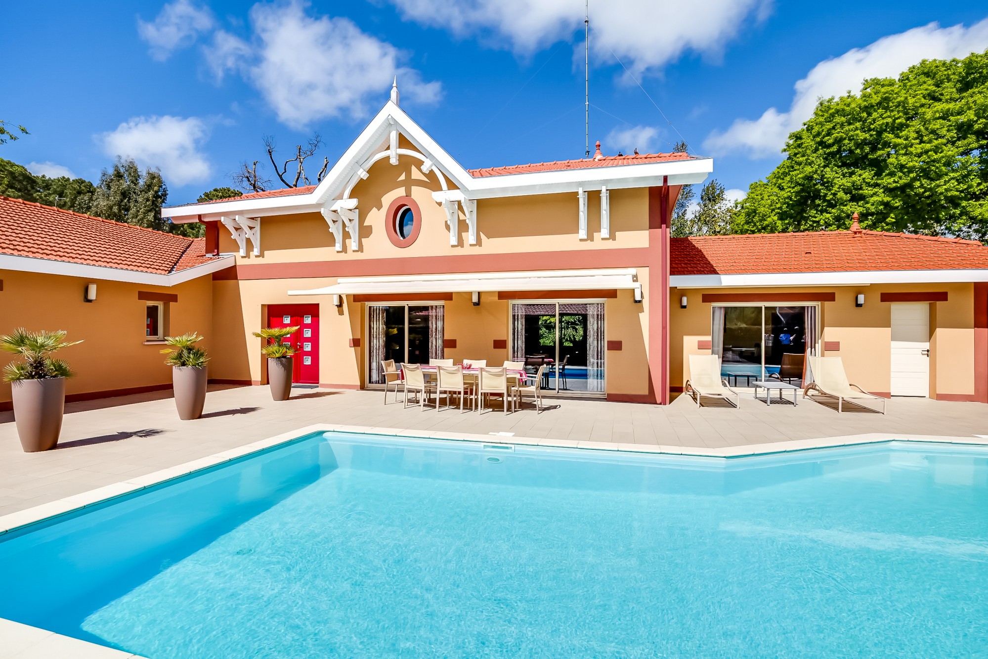 magnifique maison plain pied contemporaine pour grande famille Arcachon 