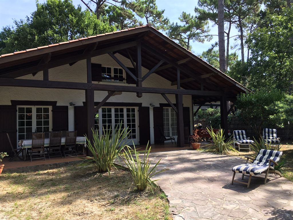 VILLA A VENDRE PIRAILLAN PROCHE PLAGE