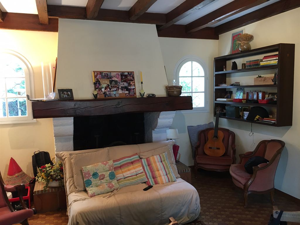 ACHAT GRANDE VILLA LANDAISE AVEC JARDIN PROCHE MARCHE DE PIRAILLAN