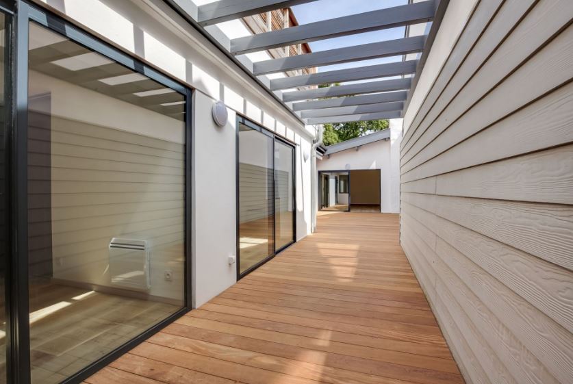 TROUVER MAISON DE VILLE LUMINEUSE EN VENTE LE MOULLEAU