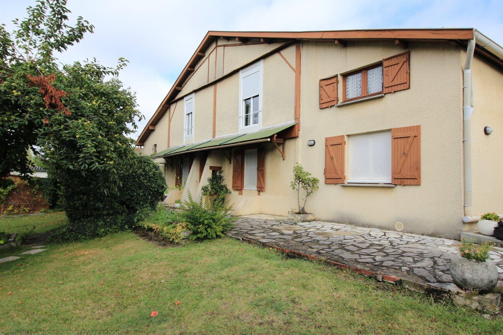 Maison familiale avec jardin piscinable a vendre bordeaux cauderan