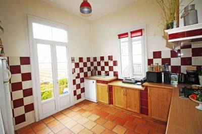 villa de standing à vendre avec jardin et garage centre Arcachon