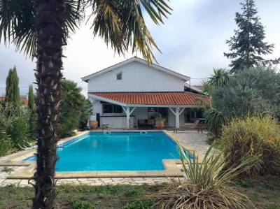 Acheter une villa récente à la Teste proche port du Rocher avec piscine 5 chambres au calme