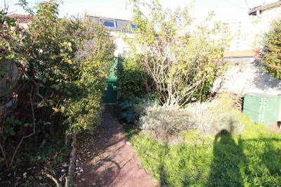 acheter une echoppe proche Bordeaux à Bègles - 2 chambres 