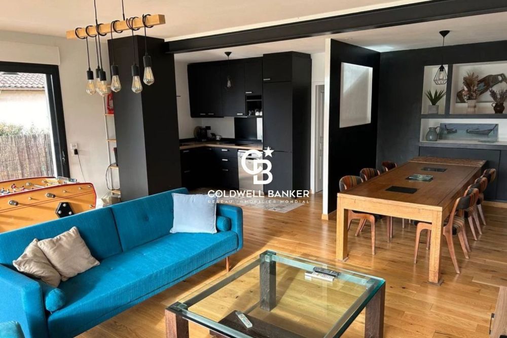 Maison typique rénovée avec terrasse et parking Andernos - Proche Centre