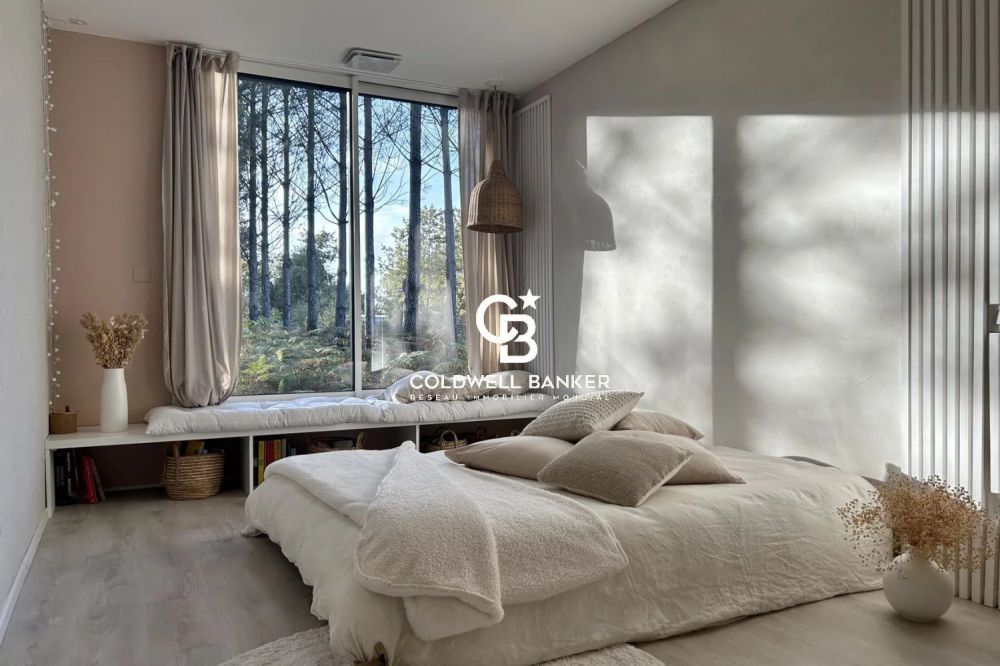 Villa ossature bois au coeur de la forêt à vendre près du Lac d'Hostens