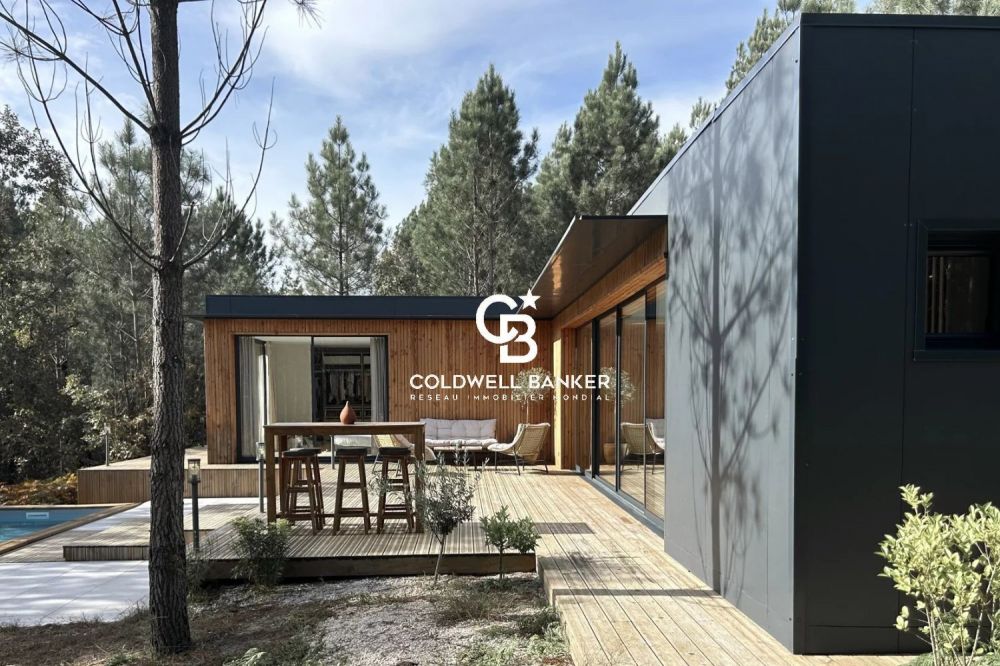 Villa ossature bois au coeur de la forêt à vendre près du Lac d'Hostens