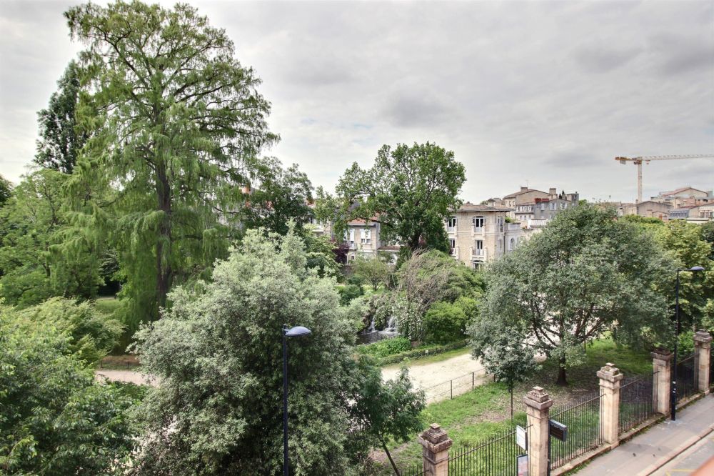 Achat appartement avec vue sur le jardin public BORDEAUX CENTRE