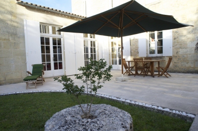 Acheter une maison en pierre à Rauzan - Proche Bordeaux et Saint Emilion avec 6 chambres