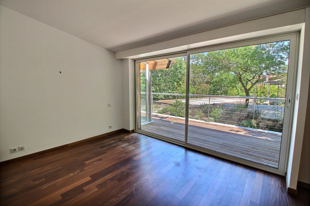 achète villa avec piscine, grand espace arcachon