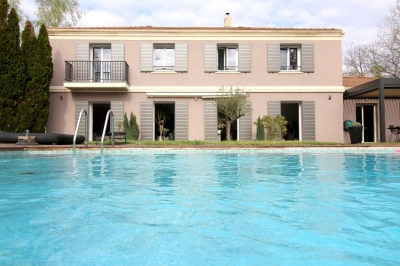 cherche grande maison moderne avec piscine en vente Pessac
