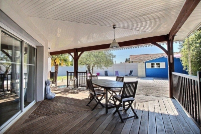 Villa contemporaine lumineuse à vendre à Gujan-Mestras